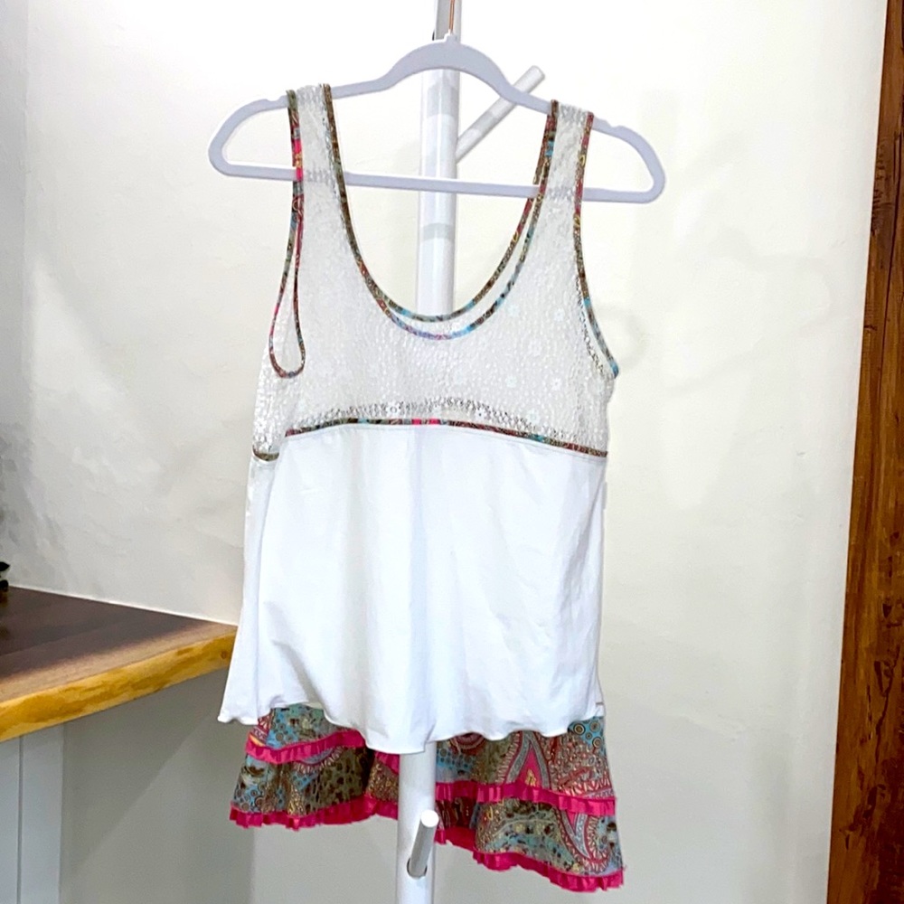 Denise Cronwall tennis tank top with sheer and floral trim size large